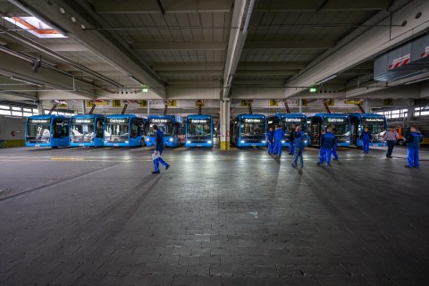 E-Bus-Umstellung in Münster: Lade-Test im Busdepot
