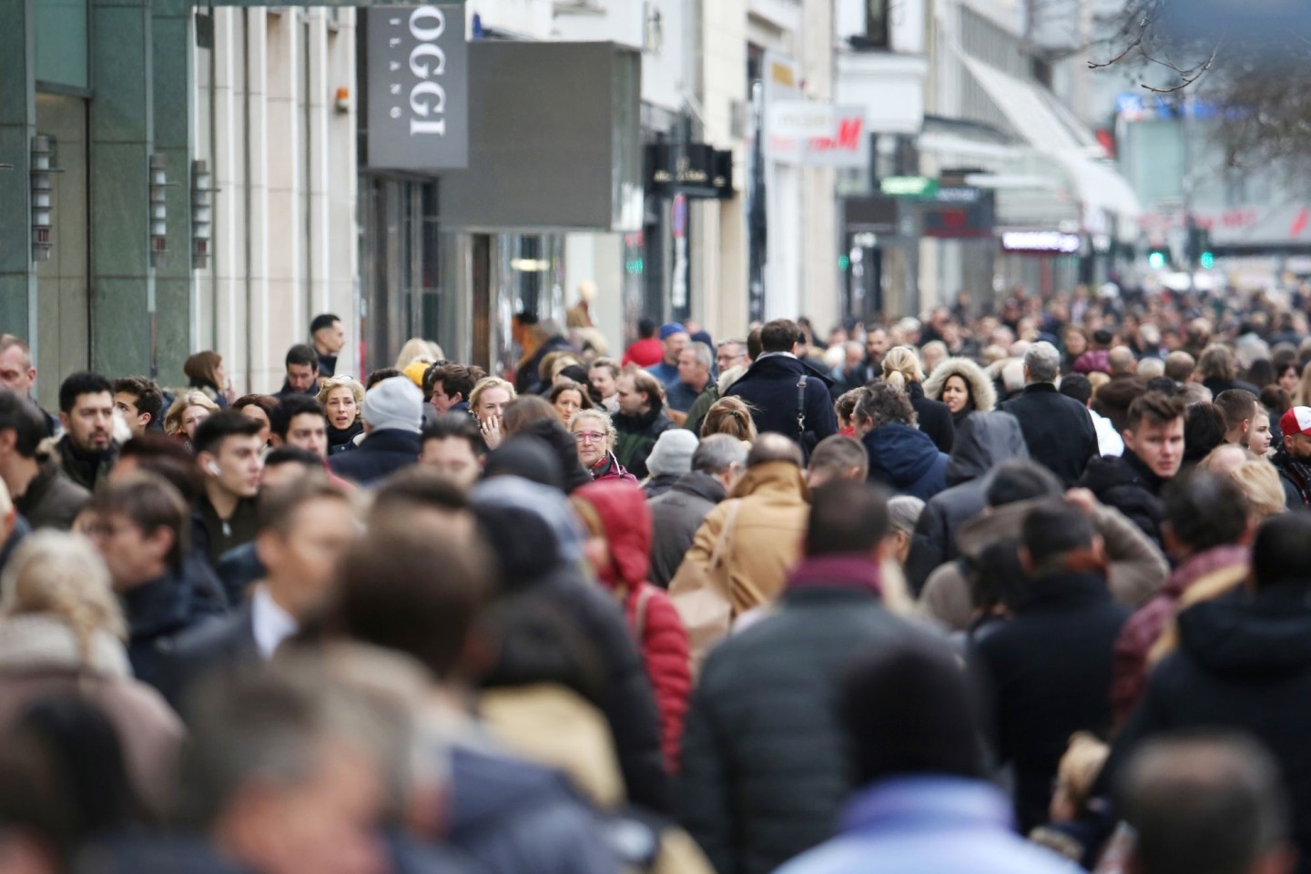 In Deutschland lebten laut Zensus 2022 am 15. Mai 82,7 Millionen Menschen (Symbolbild).