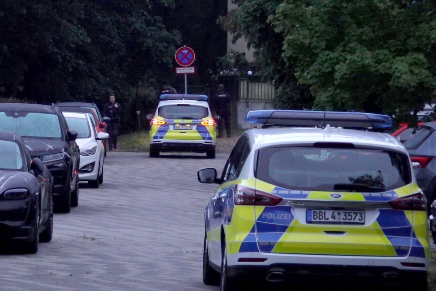 Die Polizei hat weit mehr als hundert Kräfte für die Suche nach dem Wildtier im Einsatz.