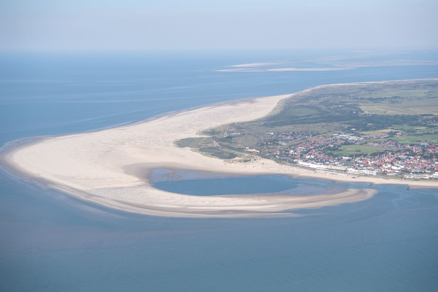 Auf der Nordseeinsel Borkum ist eine große Menge Drogen entdeckt worden. 