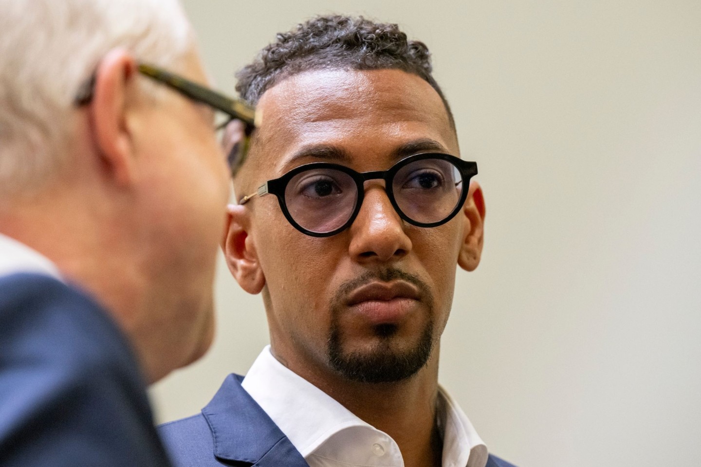 Jerome Boateng war vom Gericht schuldig gesprochen und verwarnt worden. Die Staatsanwaltschaft will, dass das Verfahren damit nicht beendet ist. (Archivbild)