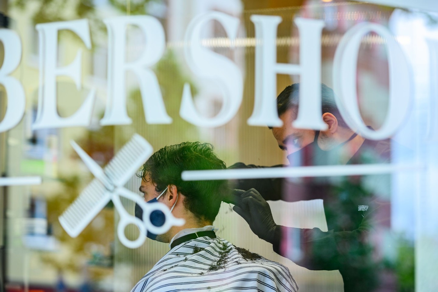 Forschende melden einen starken Anstieg von Pilz-Infektionen nach Besuchen in Barbershops.