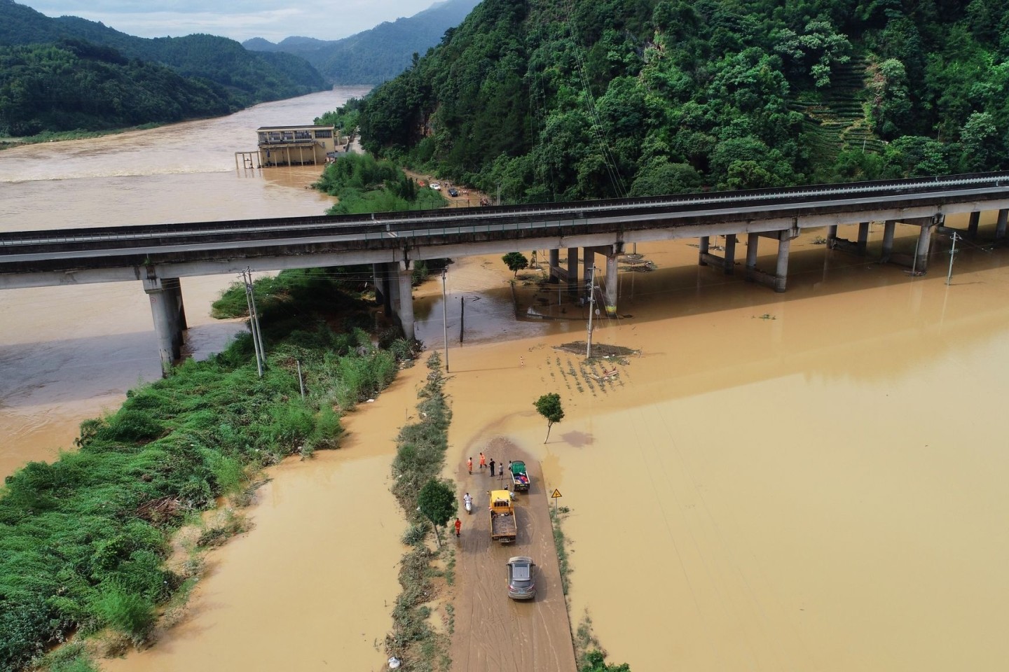 Teile der chinesischen Provinz Fujian stehen unter Wasser.