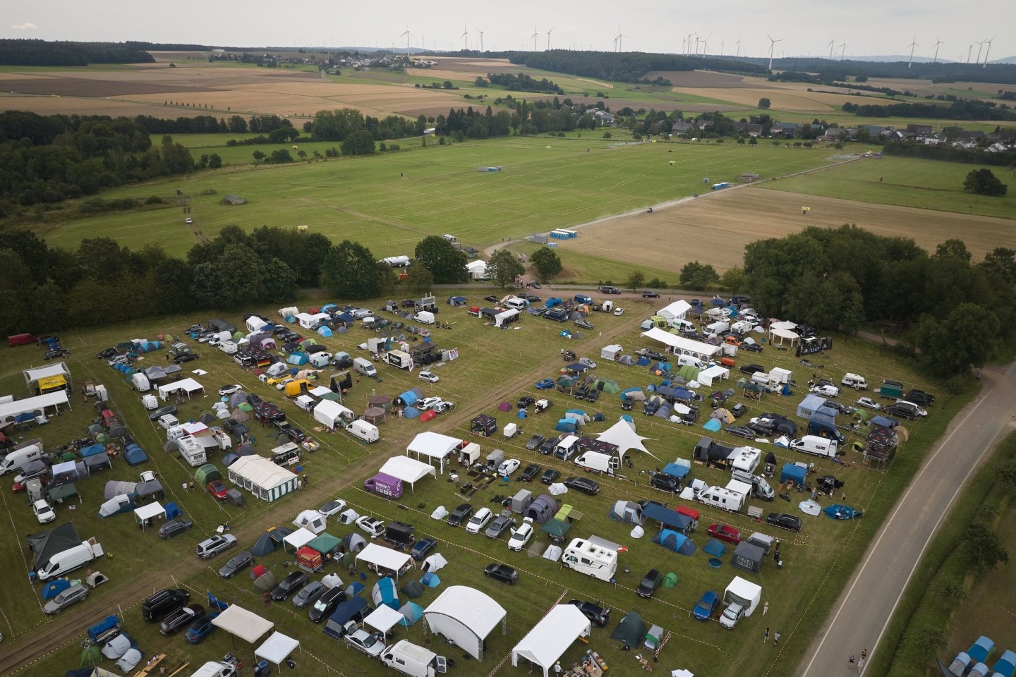 Das Wetter macht dem Camping einen Strich durch die Rechnung. (Archiv)